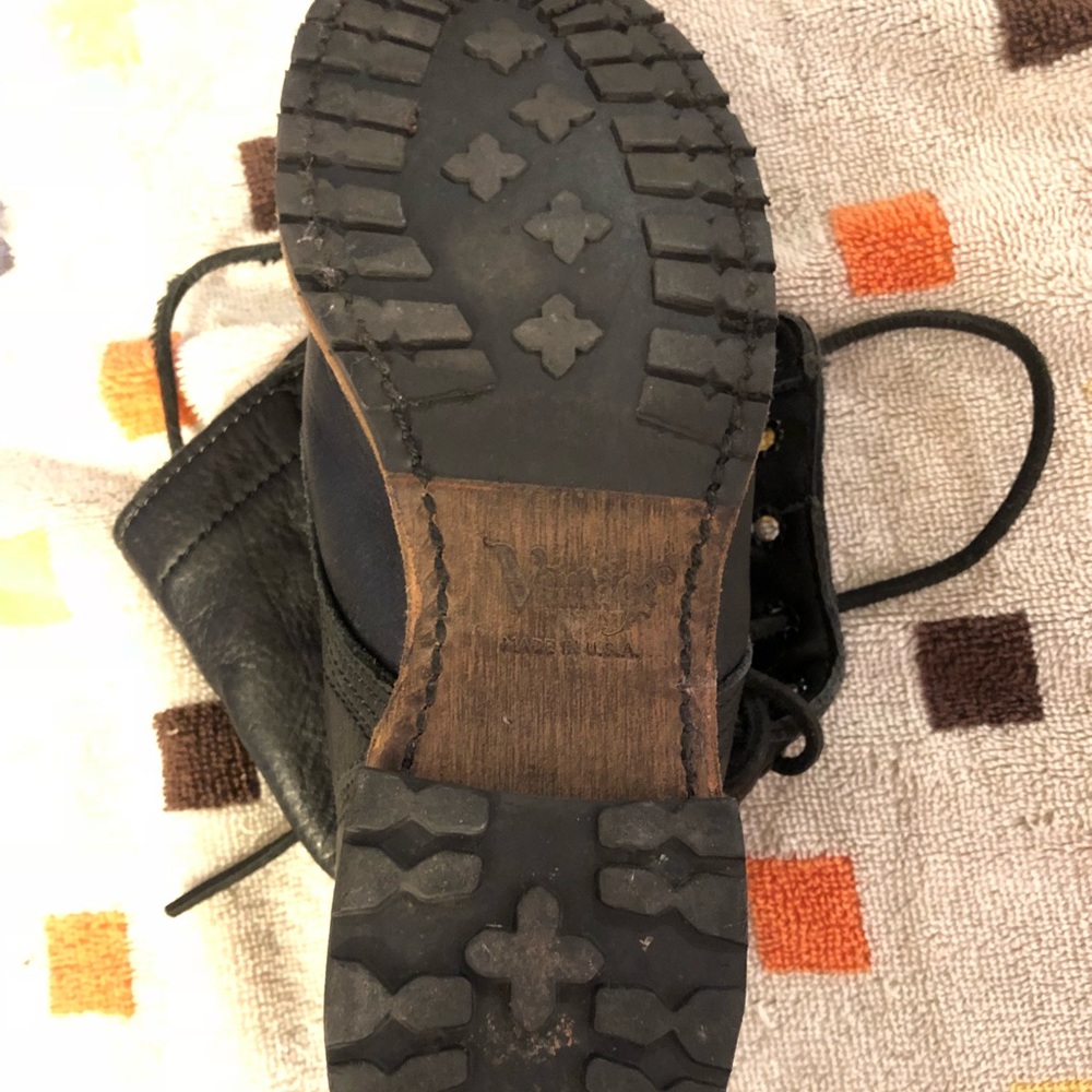 Walk Over boots - Picture 2 of 6